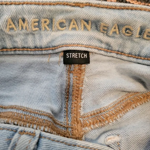 American Eagle Mom Straight Jeans - Picture 6 of 7